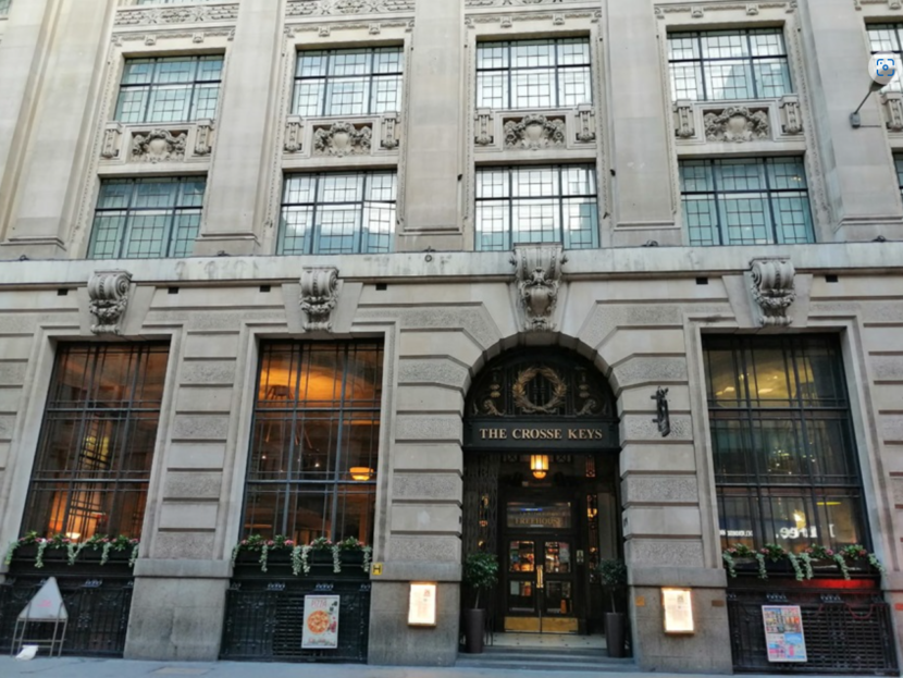 Tuesday Meetup 11th July Crosse Keys Exterior view
